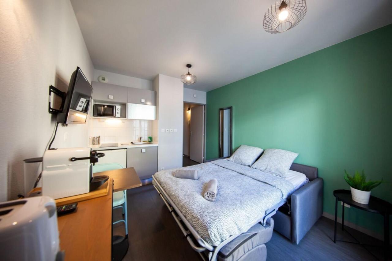 Le Petit Hector -Studio Cosy Avec Parking -Debourg Apartment Lyon Ngoại thất bức ảnh